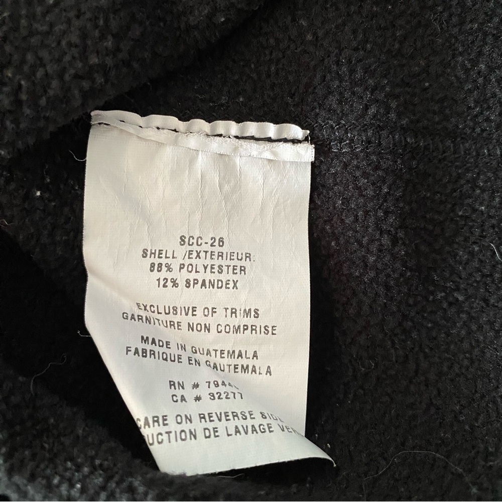 Marmot youth 1/4 zip fleece size L. Black polyester / spandex blend fall winter - Picture 7 of 7